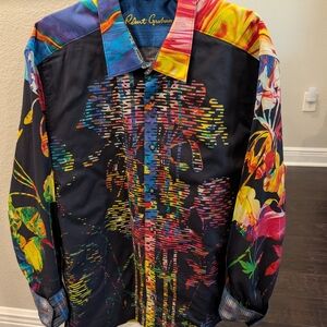 Vibrant VICTORY BOUQUET Robert Graham Shirt